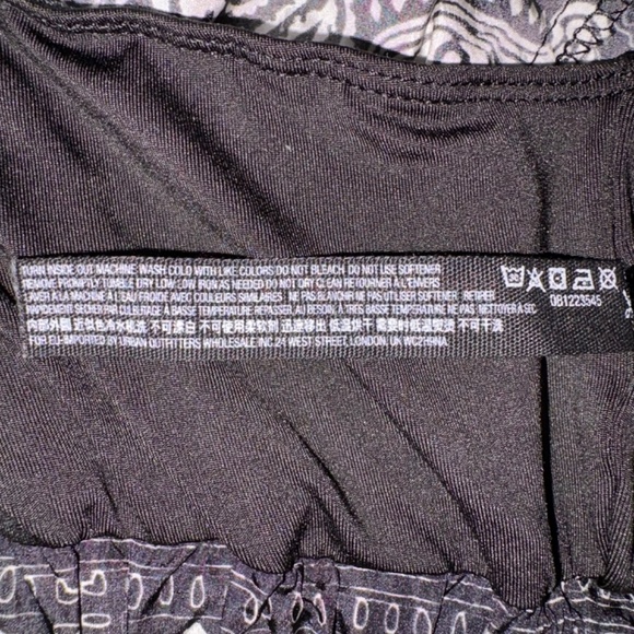 Free People Movement | The Way Home Black Bandana Paisley Print | Sz M - Picture 7 of 9